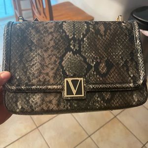 VICTORIA SECRET PURSE